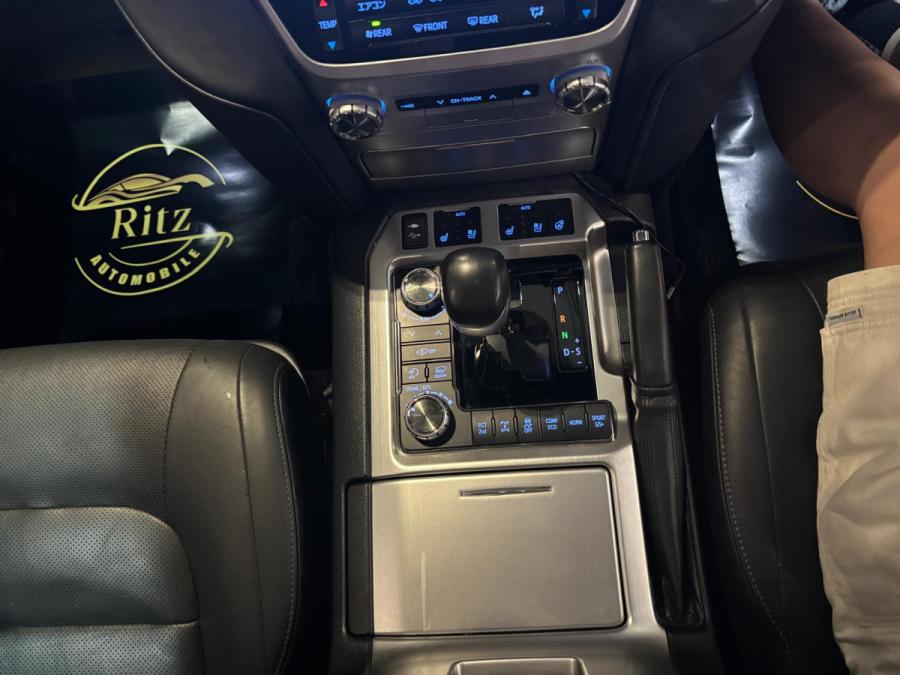 LAND CRUISER ZX - Image 10